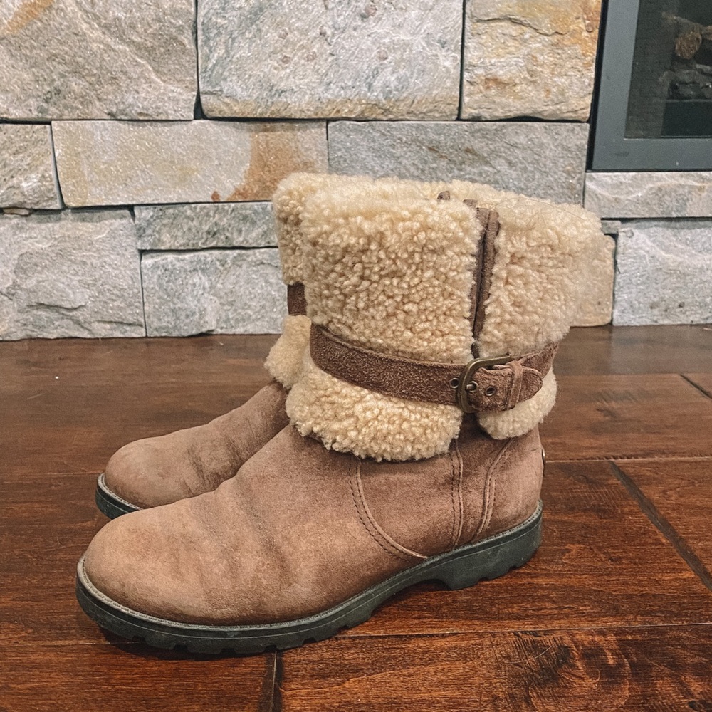 Ugg Boot - image 4